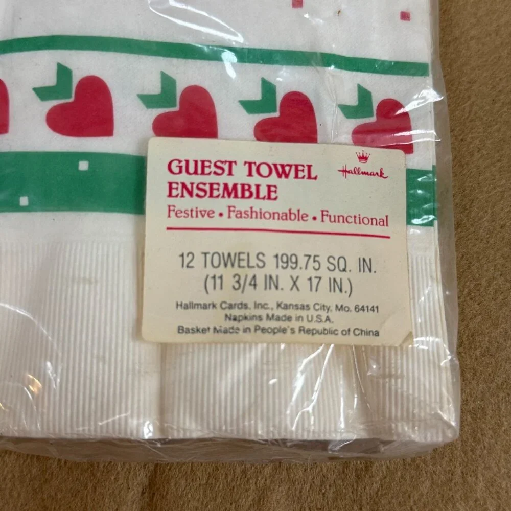 Vintage Hallmark Hearts Guest Towel Ensemble 12-Pack Paper 90s Country Red Green